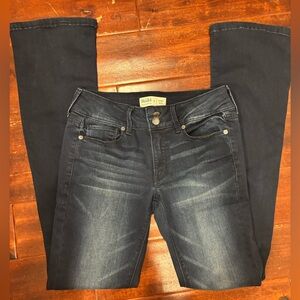 Mudd EUC Women's Dark Wash Bootcut Jeans, Size 5
